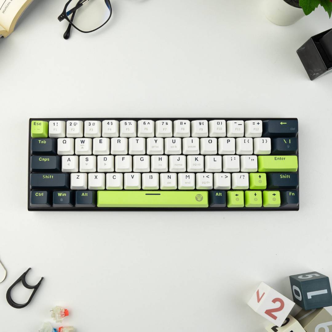 Teclado Fantech MK874V2 ATOM63 MORI White (Switch Red)