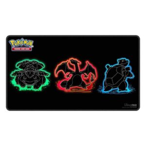 (PREVENTA) Playmat UltraPRO Pokémon Charizard Venusaur, Blastoise Kanto